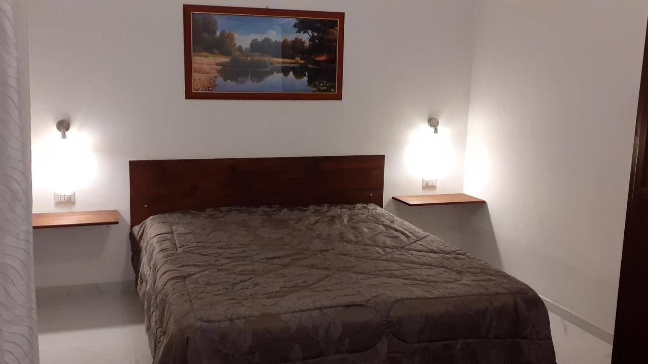 L'Appartamentino Sul Corso Gela Buitenkant foto
